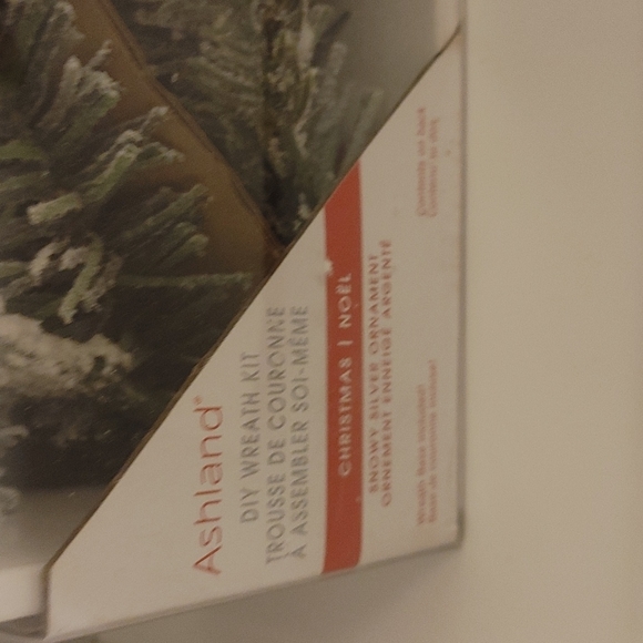 Ashland DIY wreath kit - Picture 2 of 3